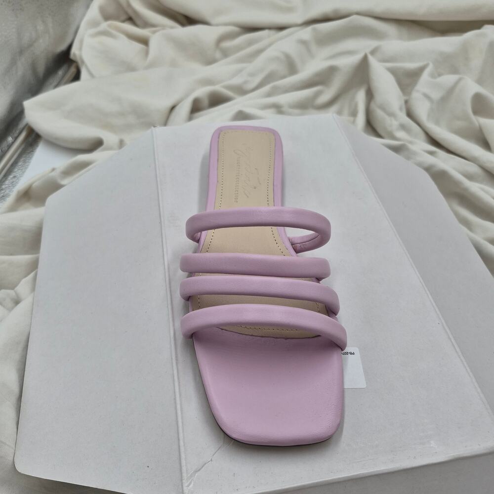Journee Collection Cenci Strappy Slide slip on Sandals Lilac US 8 New in Box